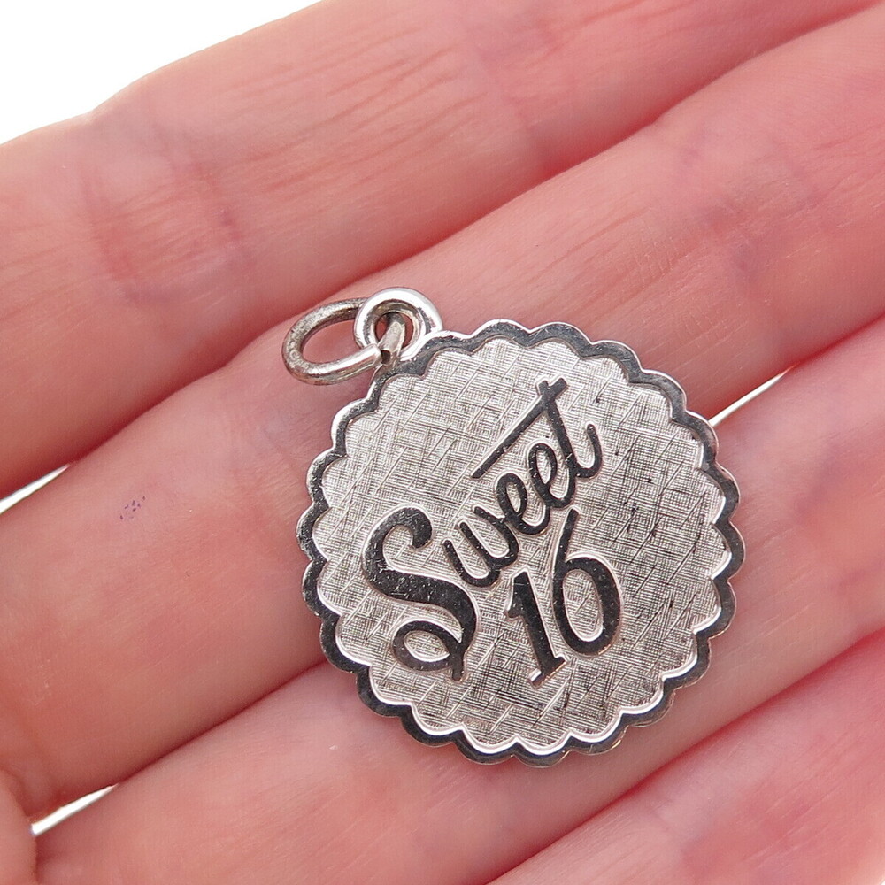 Lamode 925 Sterling Silver Vintage Sweet 16 Charm Pendant